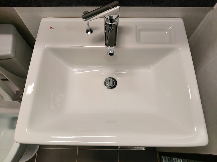 05f9b4c54a3957e9c5ff5f5bc080ac1e_1643343